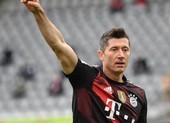 Lewandowski xô đổ kỷ lục tồn tại 49 năm