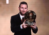 Messi 'ngồi một chỗ' nhận quả bóng vàng thế giới 2021
