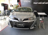 Đẩy mạnh ưu đãi, Toyota Vios vẫn chưa bằng một nửa doanh số đối thủ