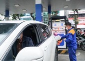 Giá xăng dầu đang chịu nhiều áp lực