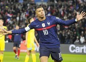 Pháp giành vé dự World Cup, Benzema lọt Top 5 chân sút hàng đầu