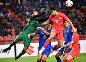 Chủ nhà Singapore ngắm nghía ngai vua AFF Cup