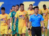 Bình Định có 19 cầu thủ nhiễm COVID-19, hoãn trận Hà Nội - Thanh Hóa