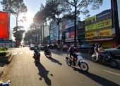 Đường phố Sài Gòn với những khoảnh khắc chiều cuối năm