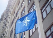 NATO sơ tán nhân viên khỏi Kiev
