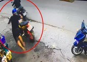 Nhóm trộm liên tiếp dàn cảnh ‘đá nóng’ xe máy ở Bình Dương