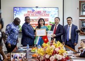 Tổng thống Sierra Leone thăm và làm việc với Khu Công nghệ cao TP.HCM