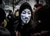 Khủng hoảng Ukraine: Nhóm tin tặc Anonymous tuyên bố chiến tranh mạng với Nga