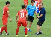 Thầy Park gọi 32 cầu thủ dự siêu giải đấu, thần y trở lại tuyển VN