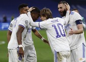 Benzema tạo nên kịch bản điên rồ cho Real Madrid