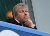 Sốc: Chelsea rơi vào hỗn loạn, Abramovich bị phong tỏa tài sản