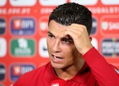 Thông điệp gây sốt của Ronaldo: ‘Chúng tôi chưa có gì cả’