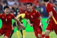 Tiến Linh ghi bàn thắng duy nhất giúp U-23 Việt Nam vào chung kết. 