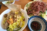Về quê lội ruộng bắt cá nướng trui