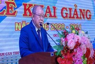 Đại học Nam Cần Thơ trao 5 tỉ cho sinh viên ảnh hưởng COVID-19