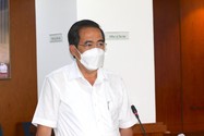 Ông Nguyễn Văn Lâm, Phó Giám đốc Sở LĐ-TB&XH TP.HCM, thông tin tại buổi họp báo. Ảnh: NGUYỄN NHÂN