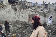 Động đất kinh hoàng ở Afghanistan, gần 1.000 người thiệt mạng