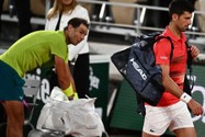 Nadal và Djokovic cùng chạy đua đến chung kết Wimbledon