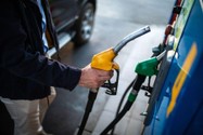 Giá xăng dầu đang có xu hướng giảm mạnh