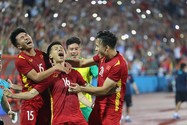 U-23 Việt Nam mở toang cánh cửa vào bán kết SEA Games