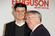 Sir Alex Ferguson gửi tin nhắn video cho Harry Maguire 