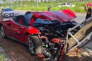 Nhiều vấn đề thắc mắc xoay quanh siêu xe Ferrari gặp tai nạn