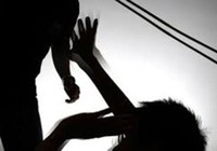 Bình Dương: Cháu tiền sử bệnh tâm thần đánh chết bà ngoại