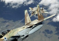 Video: Tiêm kích Israel hộ tống 2 chiếc B-52 Mỹ thị uy Iran
