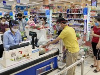 Video:Cách ly xã hội, dân an tâm hàng hóa siêu thị vẫn dồi dào
