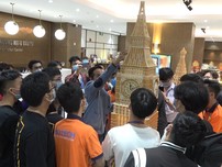 Video: Độc đáo mô hình tăm giang xác lập kỷ lục thế giới