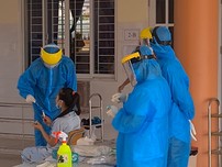 Video: Chuyện về những người phục vụ trong khu cách ly tại Bình Dương