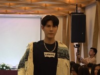 Video: Có gì tại Đại hội mỹ nam 8?