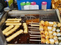 Video: Kinh hoàng dầu ăn chiên đi chiên lại nhiều lần