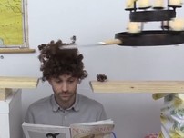 Máy cắt tóc tự động từ 'ông vua của những cỗ máy vô dụng'