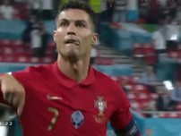 Ronaldo của năm 2012 và Ronaldo 2021 vẫn đầy sức mạnh và tốc độ