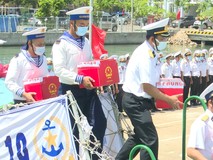 Video: Bà Rịa - Vũng Tàu: Cử tri làm việc...