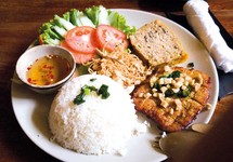 Ăn sáng Sài Gòn - ăn bằng cả niềm thương