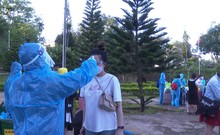 Video: Đón 247 thai phụ và trẻ em từ các tỉnh, thành về Gia Lai an toàn