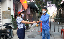 Video: Tình người Đà Nẵng đong đầy giữa đại dịch