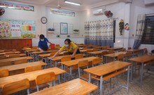 Video: Trường học tất bật đón học sinh đi học trở lại