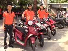 Video: Nhà hàng đưa khách về tận nhà khi đã nhậu