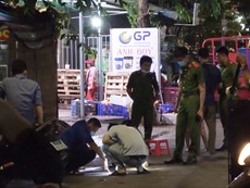 Video: Bị kẻ lạ mặt sát hại khi đang ngồi nhậu