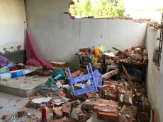 Hiện trường vụ hơn 20 người đập phá 5 phòng trọ