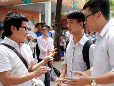 Video: Đề Sử dễ, thí sinh vui ra mặt