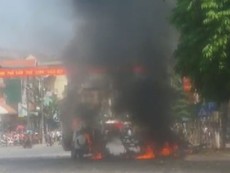 Clip:Taxi nổ như bom ở Cẩm Phả, 2 người tử vong