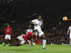 Mkhitaryan lập siêu phẩm, MU thắng trận thứ 4 liên tiếp