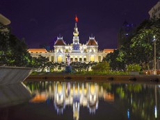 TP.HCM: Những cung đường, con phố vắng lặng đang chờ ngày trở lại