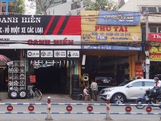 Cận cảnh cống vòm dưới nền nhà Sài Gòn sắp sập