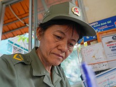 “Má Hà” bảo vệ dân phố