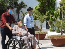5 cụ bà hỗ trợ 23 triệu đồng phòng, chống dịch COVID-19